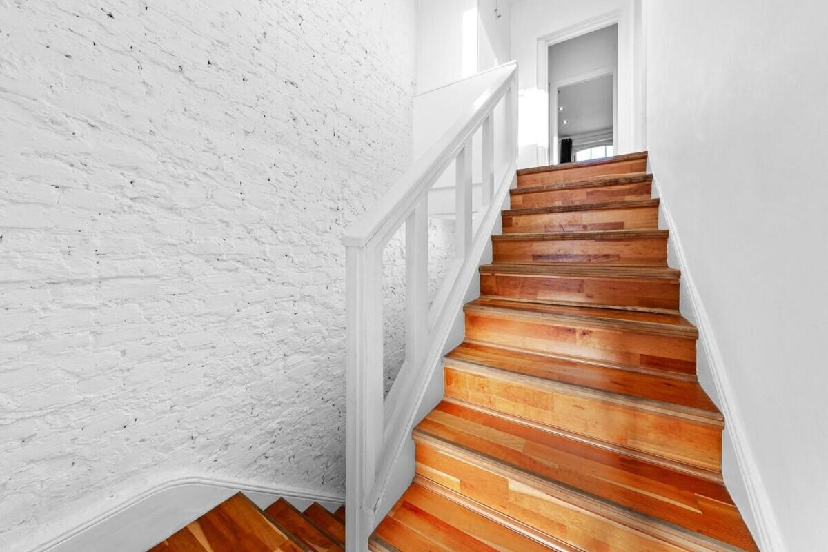 Balcony Blue Theme 1 Bedroom Central London Luxury Flat Near Hyde Park! Accommodates Up To 6! Double Sofa Bed And Next To Station! Exteriör bild